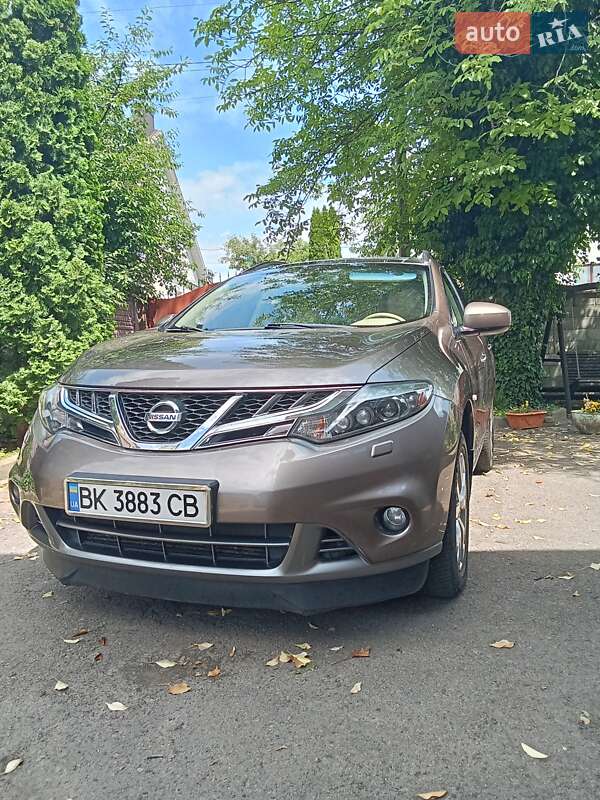 Внедорожник / Кроссовер Nissan Murano 2012 в Ровно