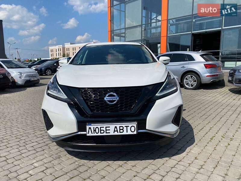 Позашляховик / Кросовер Nissan Murano 2019 в Львові