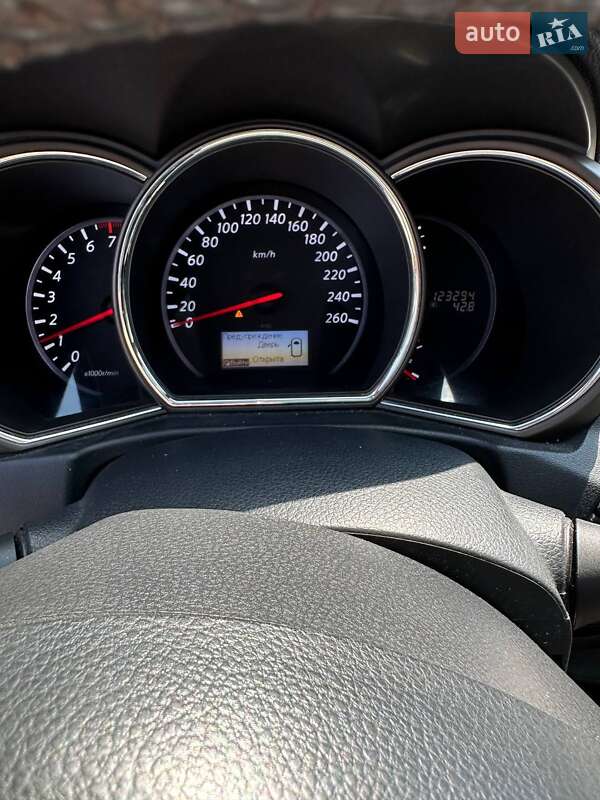 Позашляховик / Кросовер Nissan Murano 2012 в Хмельницькому