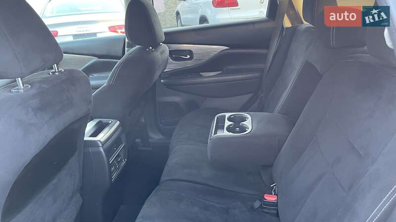 Позашляховик / Кросовер Nissan Murano 2016 в Одесі