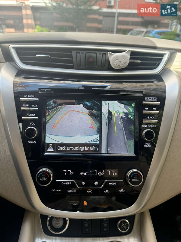 Позашляховик / Кросовер Nissan Murano 2017 в Києві