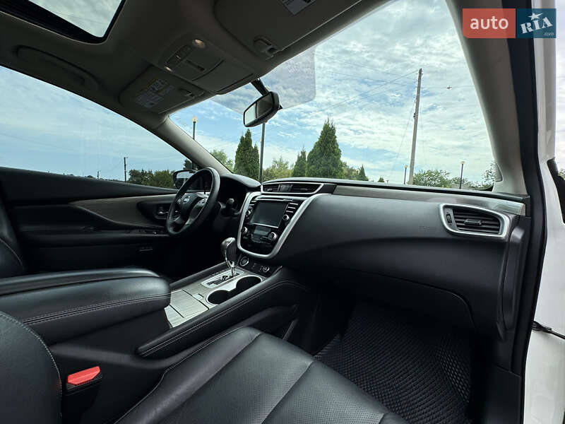 Внедорожник / Кроссовер Nissan Murano 2016 в Новгородке