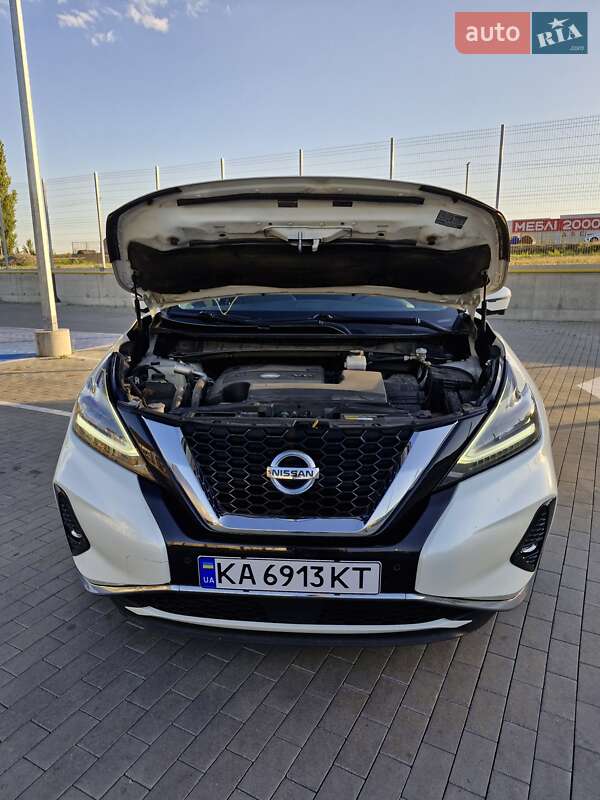 Позашляховик / Кросовер Nissan Murano 2019 в Первомайську