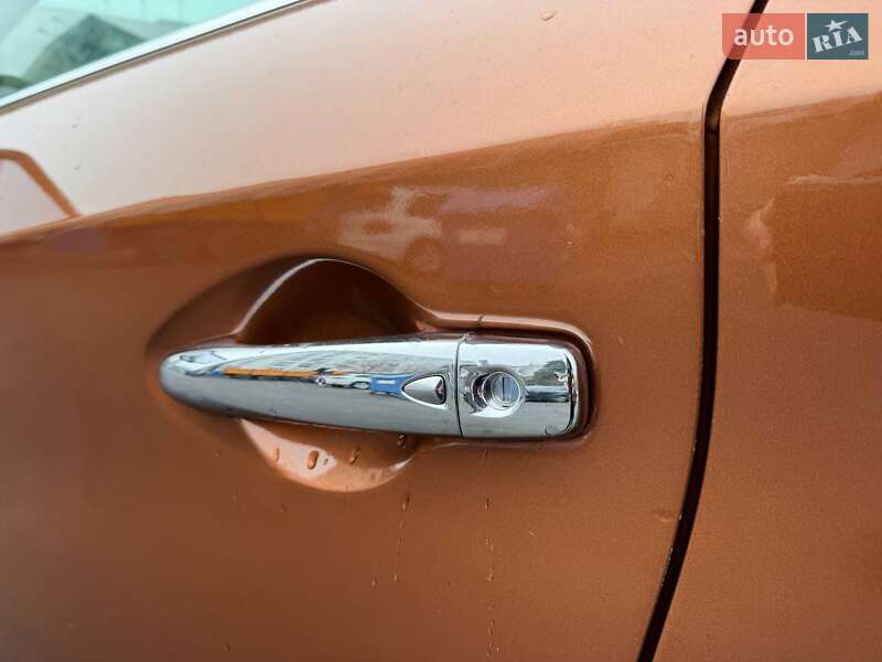 Позашляховик / Кросовер Nissan Murano 2015 в Одесі