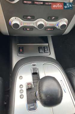 Позашляховик / Кросовер Nissan Murano 2012 в 