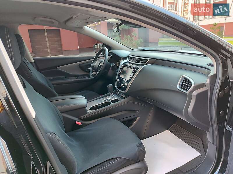 Внедорожник / Кроссовер Nissan Murano 2021 в Киеве