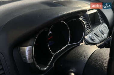 Внедорожник / Кроссовер Nissan Murano 2012 в 