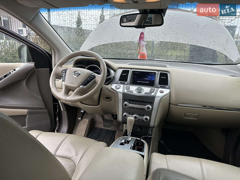 Nissan Murano 2011