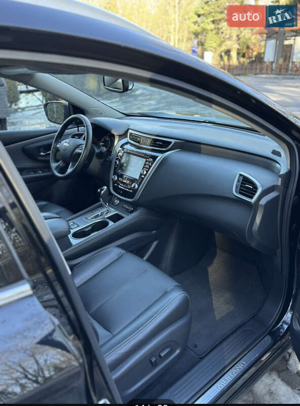 Позашляховик / Кросовер Nissan Murano 2019 в Ужгороді