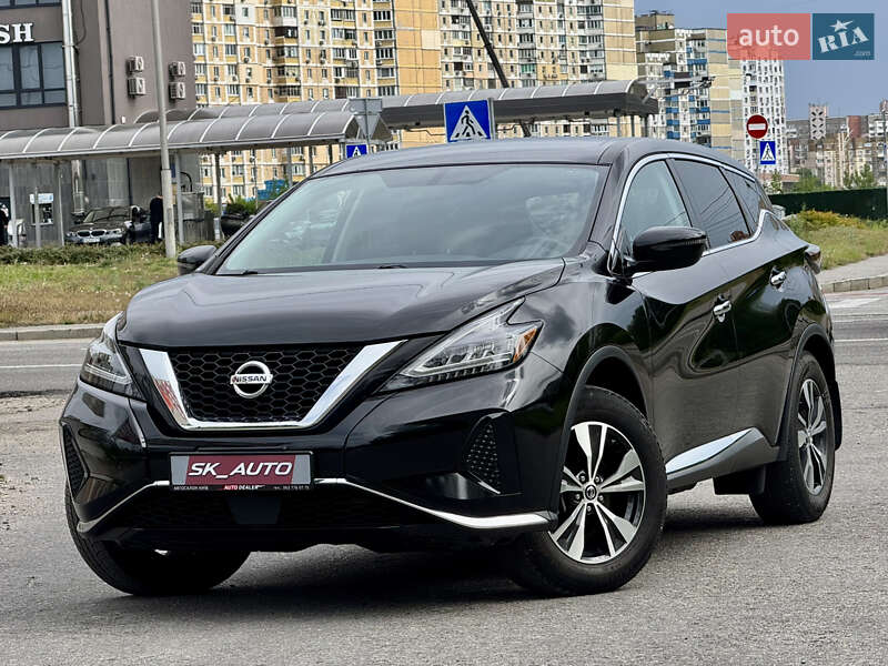 Позашляховик / Кросовер Nissan Murano 2019 в Києві