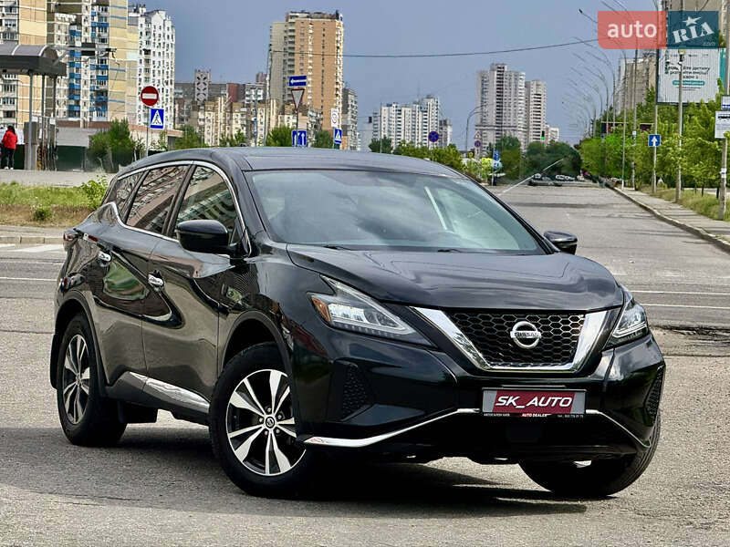 Позашляховик / Кросовер Nissan Murano 2019 в Києві