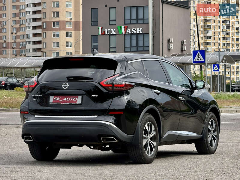 Позашляховик / Кросовер Nissan Murano 2019 в Києві