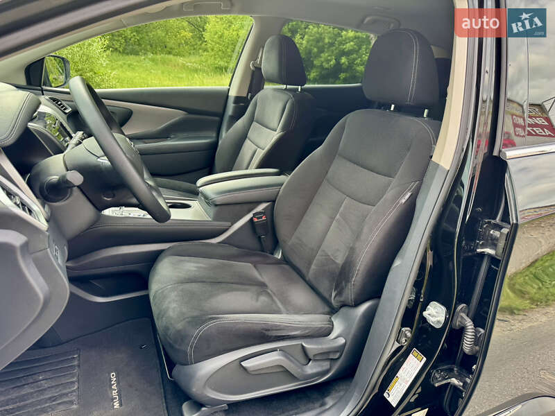 Позашляховик / Кросовер Nissan Murano 2019 в Києві