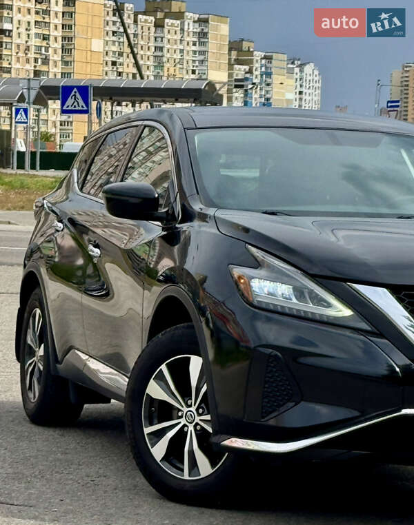 Позашляховик / Кросовер Nissan Murano 2019 в Києві