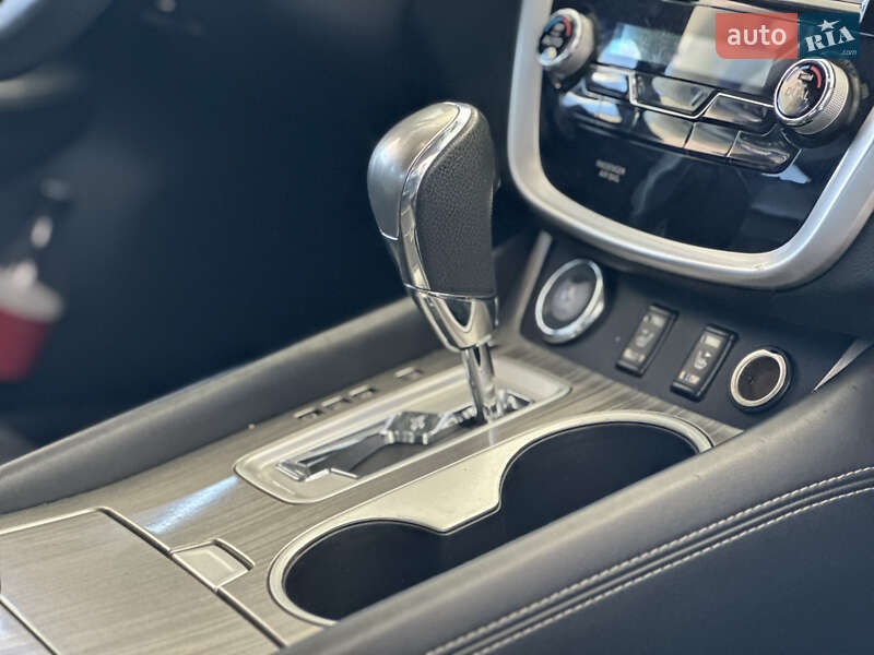 Позашляховик / Кросовер Nissan Murano 2015 в Миколаєві