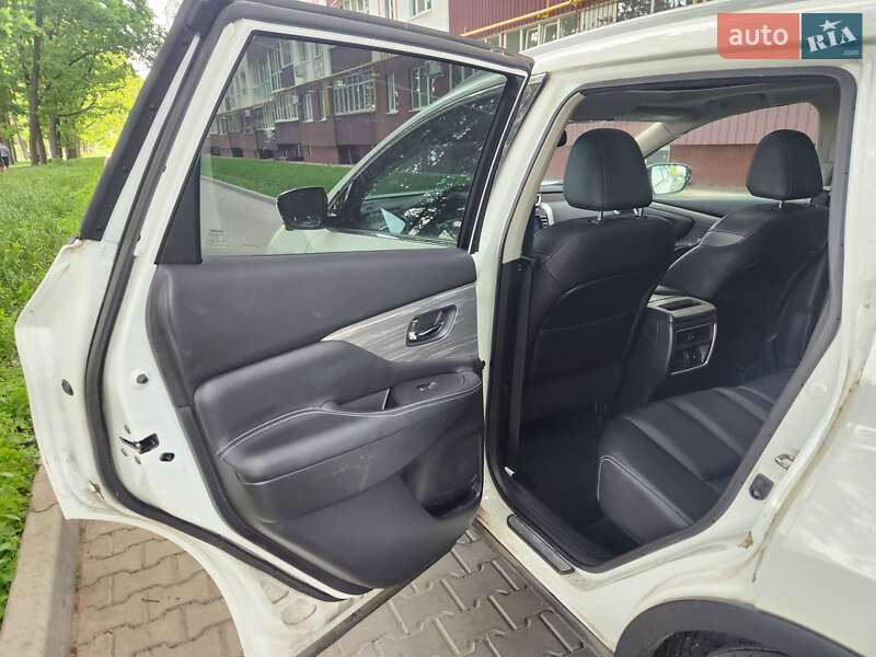 Внедорожник / Кроссовер Nissan Murano 2015 в Полтаве