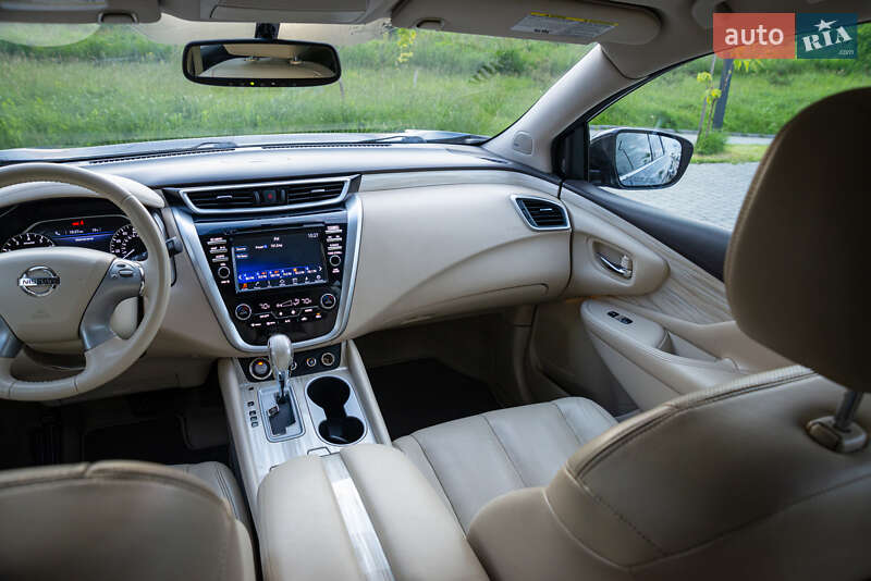 Позашляховик / Кросовер Nissan Murano 2015 в Львові