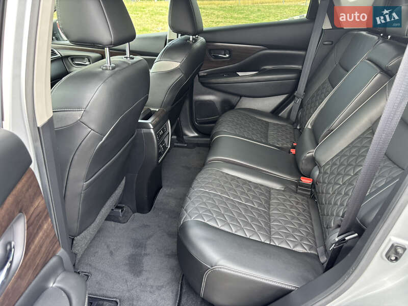 Внедорожник / Кроссовер Nissan Murano 2020 в Киеве