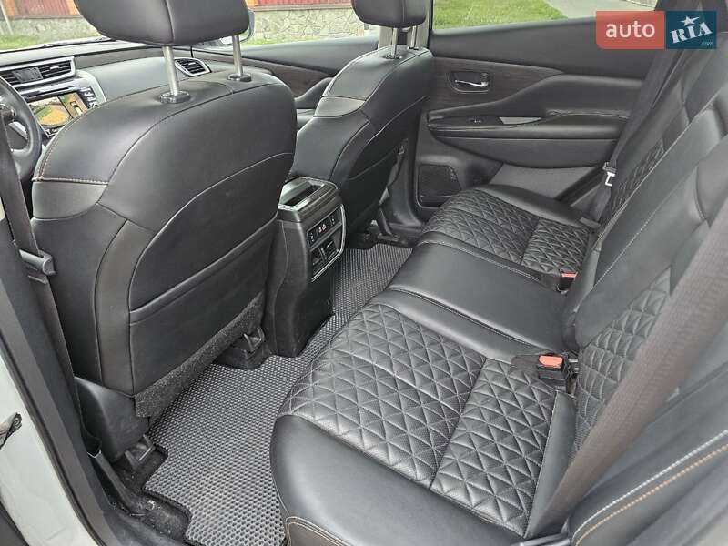 Позашляховик / Кросовер Nissan Murano 2021 в Києві