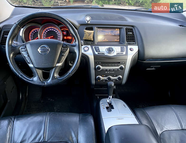 Позашляховик / Кросовер Nissan Murano 2011 в Житомирі