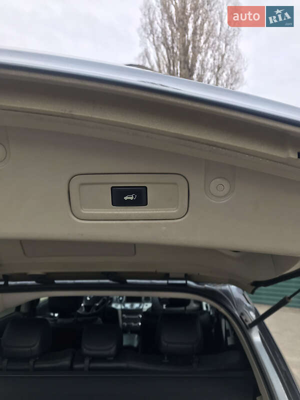 Позашляховик / Кросовер Nissan Murano 2012 в Києві