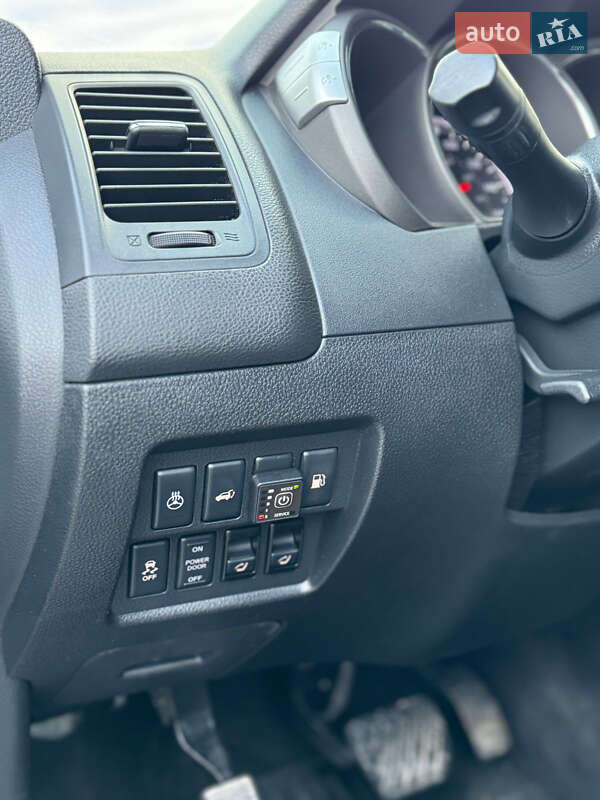 Позашляховик / Кросовер Nissan Murano 2012 в Рівному