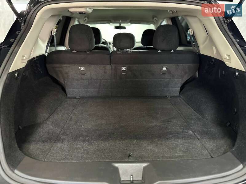 Позашляховик / Кросовер Nissan Murano 2017 в Кам'янському