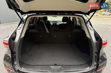 Позашляховик / Кросовер Nissan Murano 2020 в  фото 19 Позашляховик / Кросовер Nissan Murano 2020 в