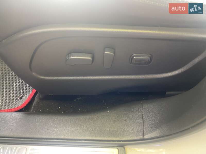 Внедорожник / Кроссовер Nissan Murano 2012 в Киеве