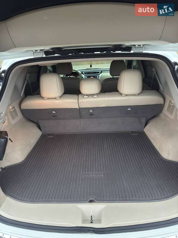 Внедорожник / Кроссовер Nissan Murano 2017 в Синельниково фото 12 Внедорожник / Кроссовер Nissan Murano 2017 в Синельниково