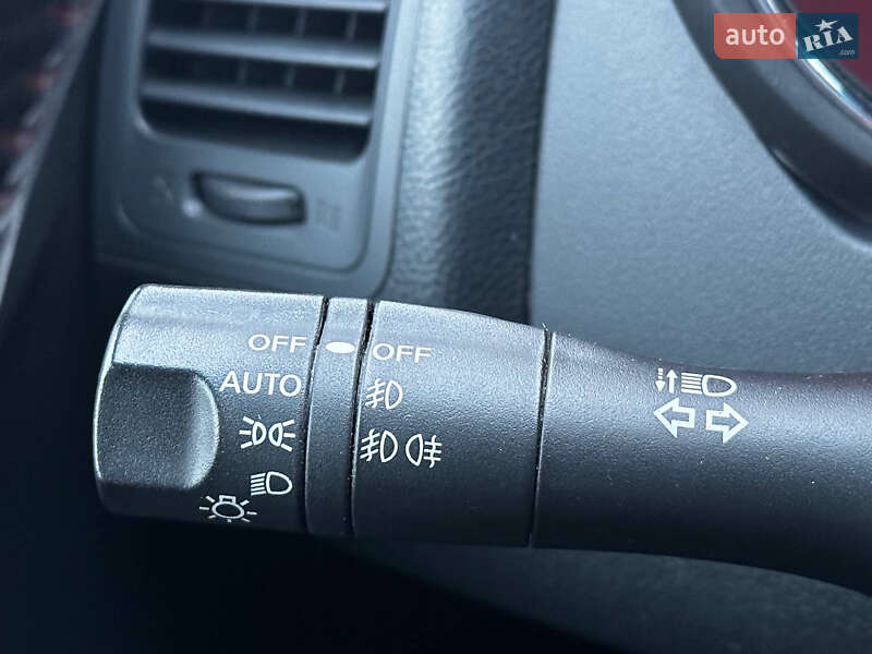 Позашляховик / Кросовер Nissan Murano 2011 в Дніпрі