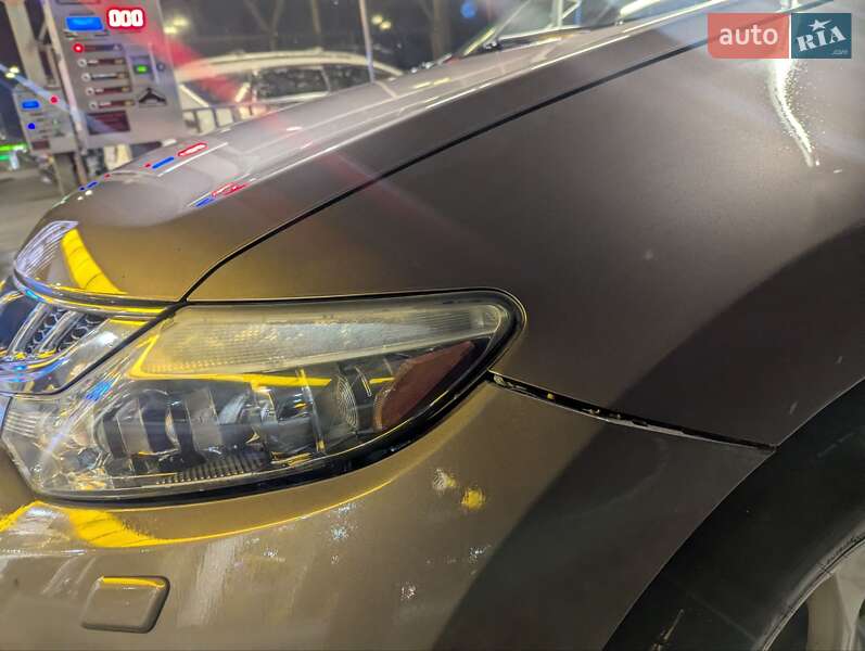 Позашляховик / Кросовер Nissan Murano 2011 в Києві