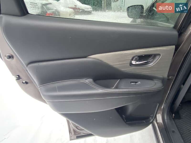 Позашляховик / Кросовер Nissan Murano 2017 в Харкові