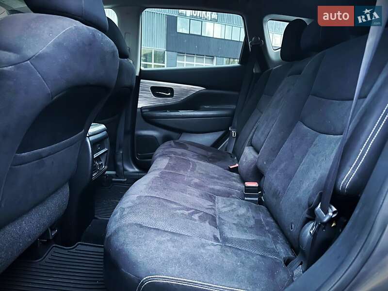 Внедорожник / Кроссовер Nissan Murano 2017 в Киеве