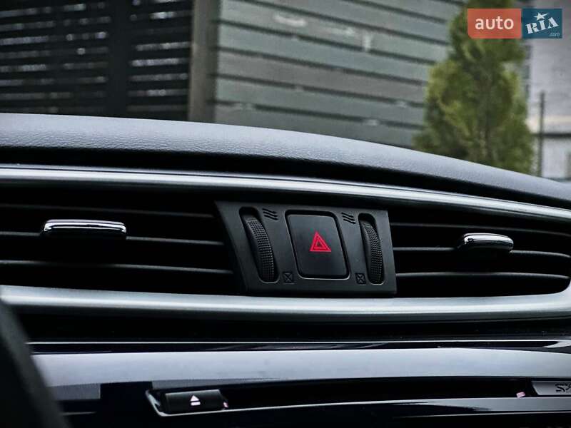 Внедорожник / Кроссовер Nissan Murano 2017 в Киеве