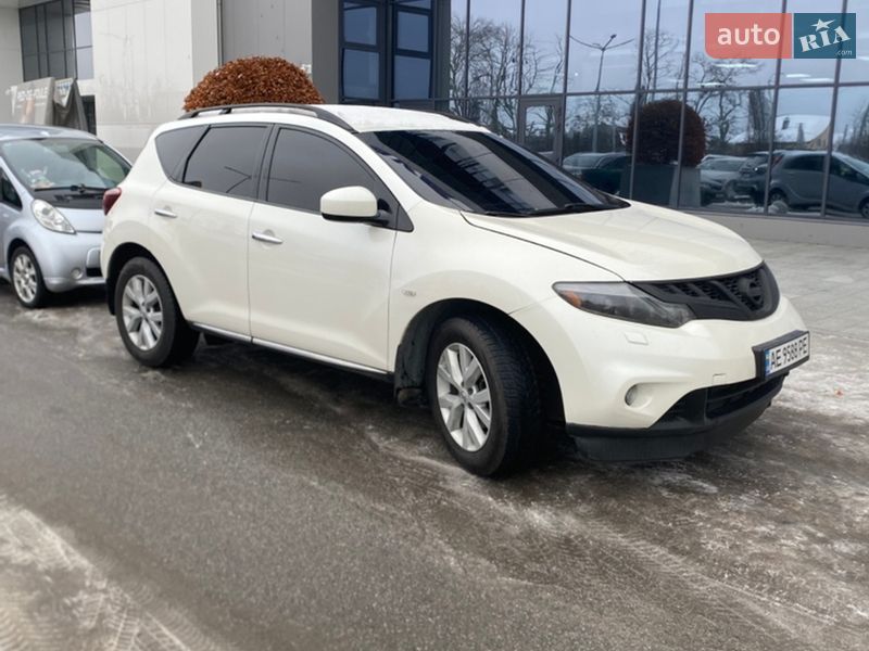 Позашляховик / Кросовер Nissan Murano 2011 в Києві
