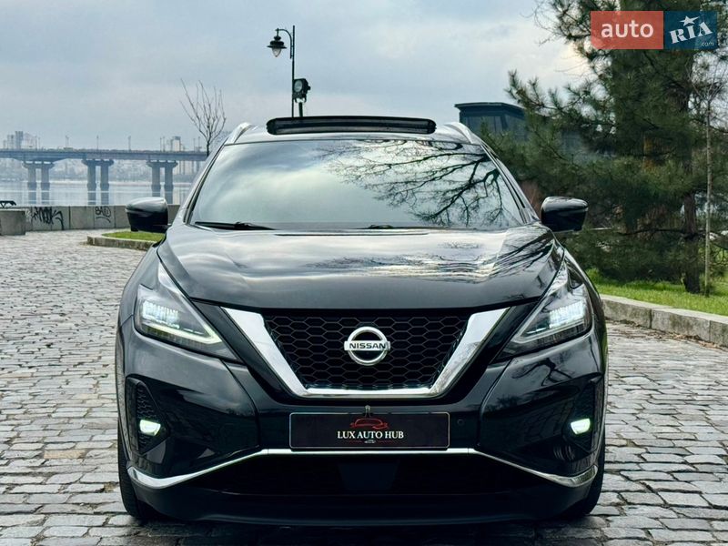 Позашляховик / Кросовер Nissan Murano 2019 в Києві