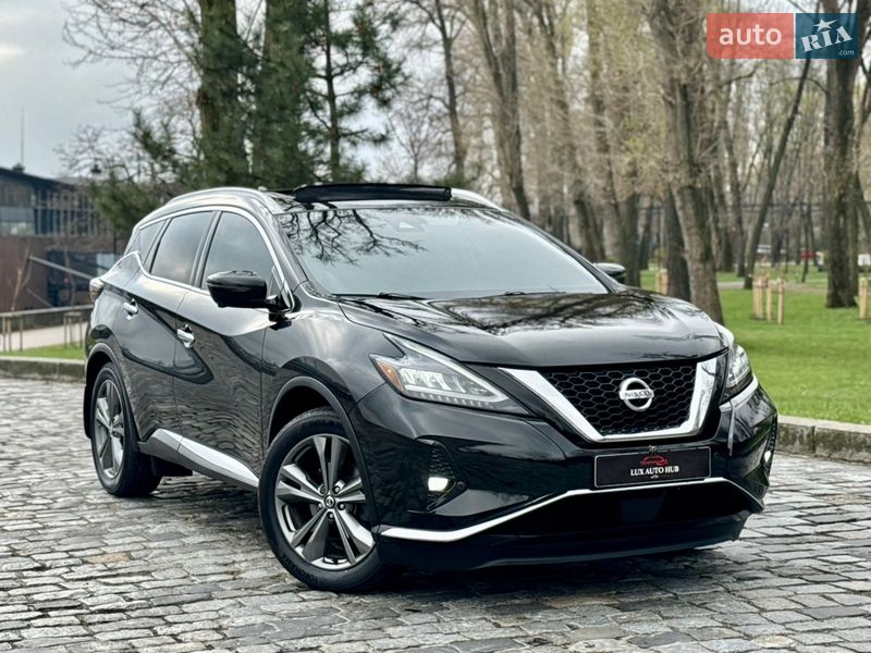 Позашляховик / Кросовер Nissan Murano 2019 в Києві