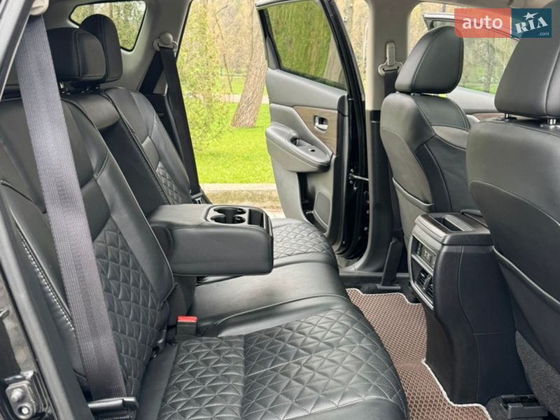 Позашляховик / Кросовер Nissan Murano 2019 в Києві