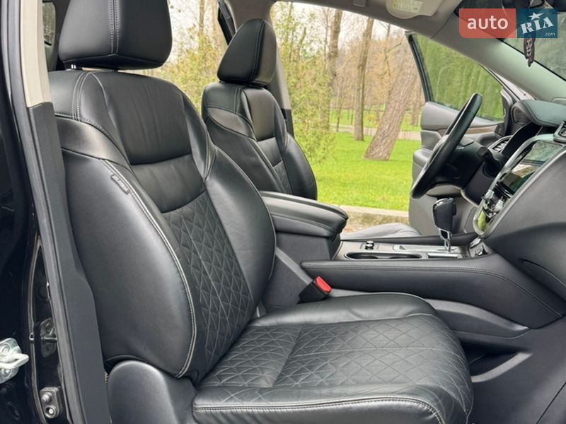 Позашляховик / Кросовер Nissan Murano 2019 в Києві