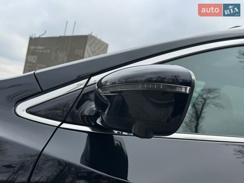 Позашляховик / Кросовер Nissan Murano 2019 в Києві