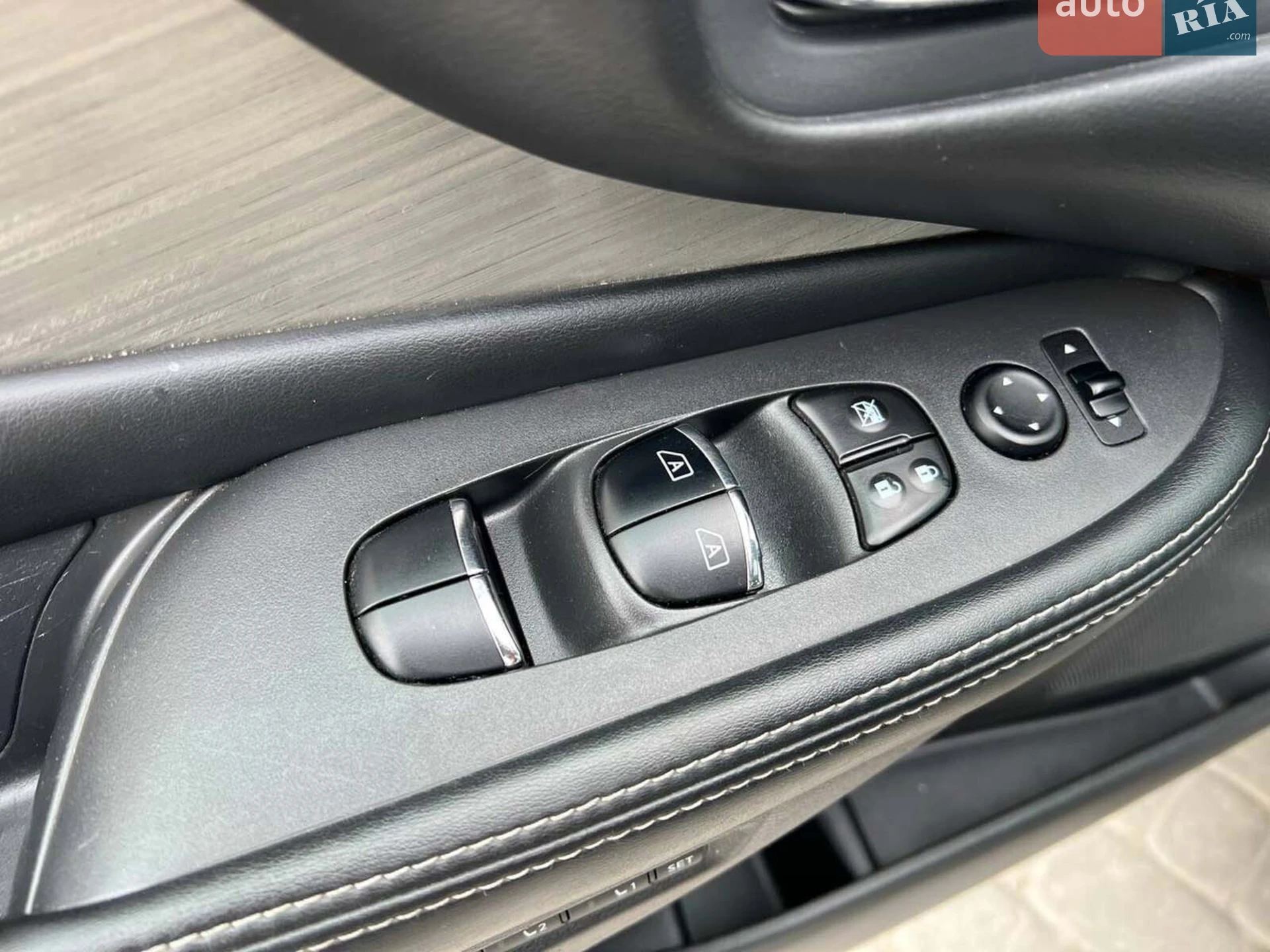 2016 Nissan Murano - мініатюра 18