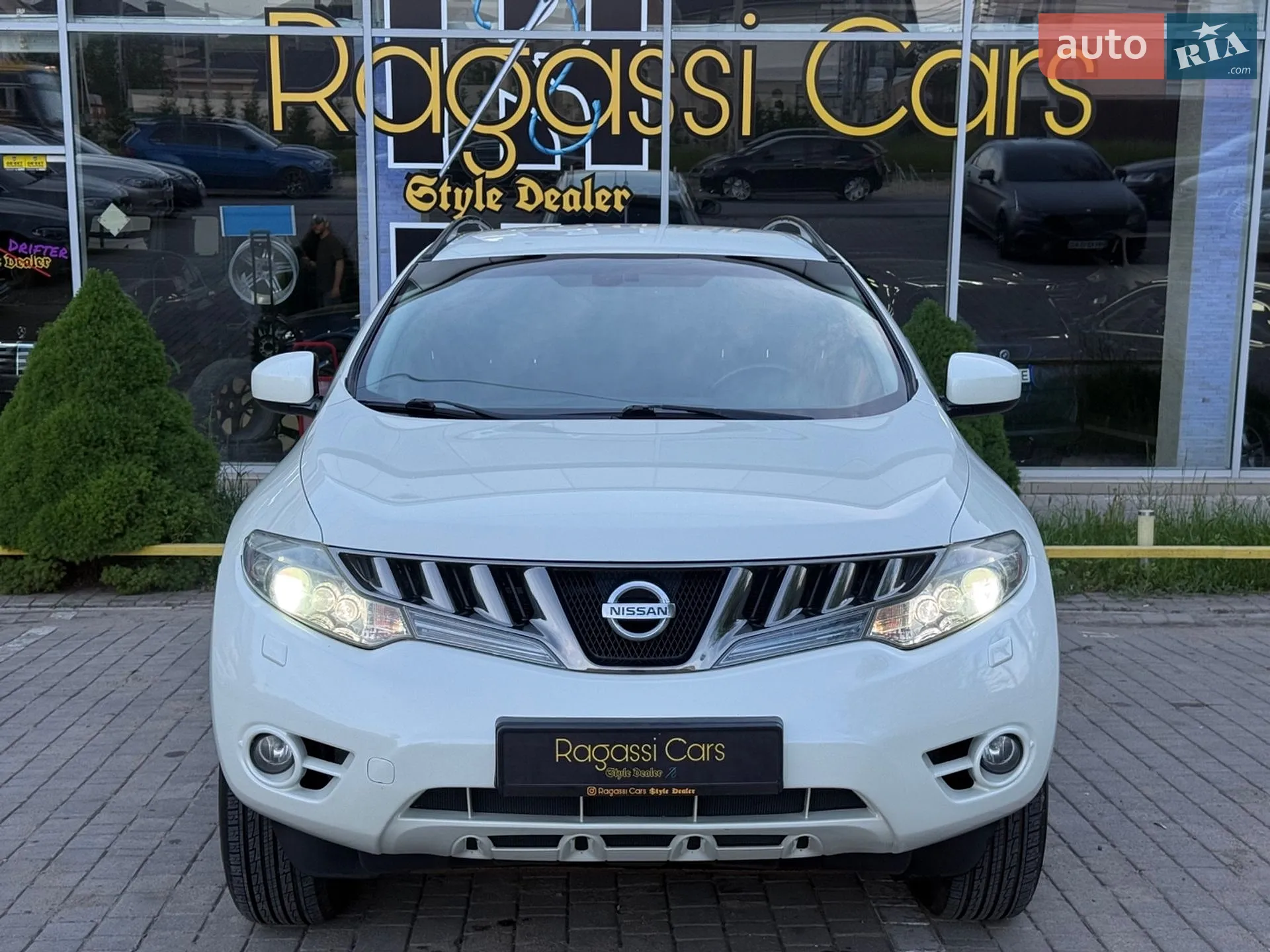 2010 Nissan Murano - мініатюра 2
