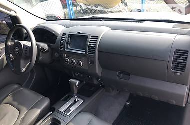 Пікап Nissan Navara 2005 в 