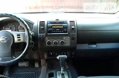 Пикап Nissan Navara 2006 в Кременчуге