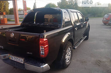 Пикап Nissan Navara 2012 в Харькове