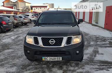 Пикап Nissan Navara 2011 в Львове