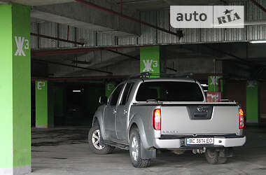 Пикап Nissan Navara 2008 в Львове