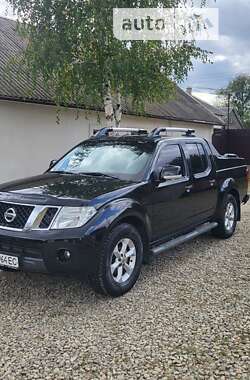 Пикап Nissan Navara 2011 в Черновцах