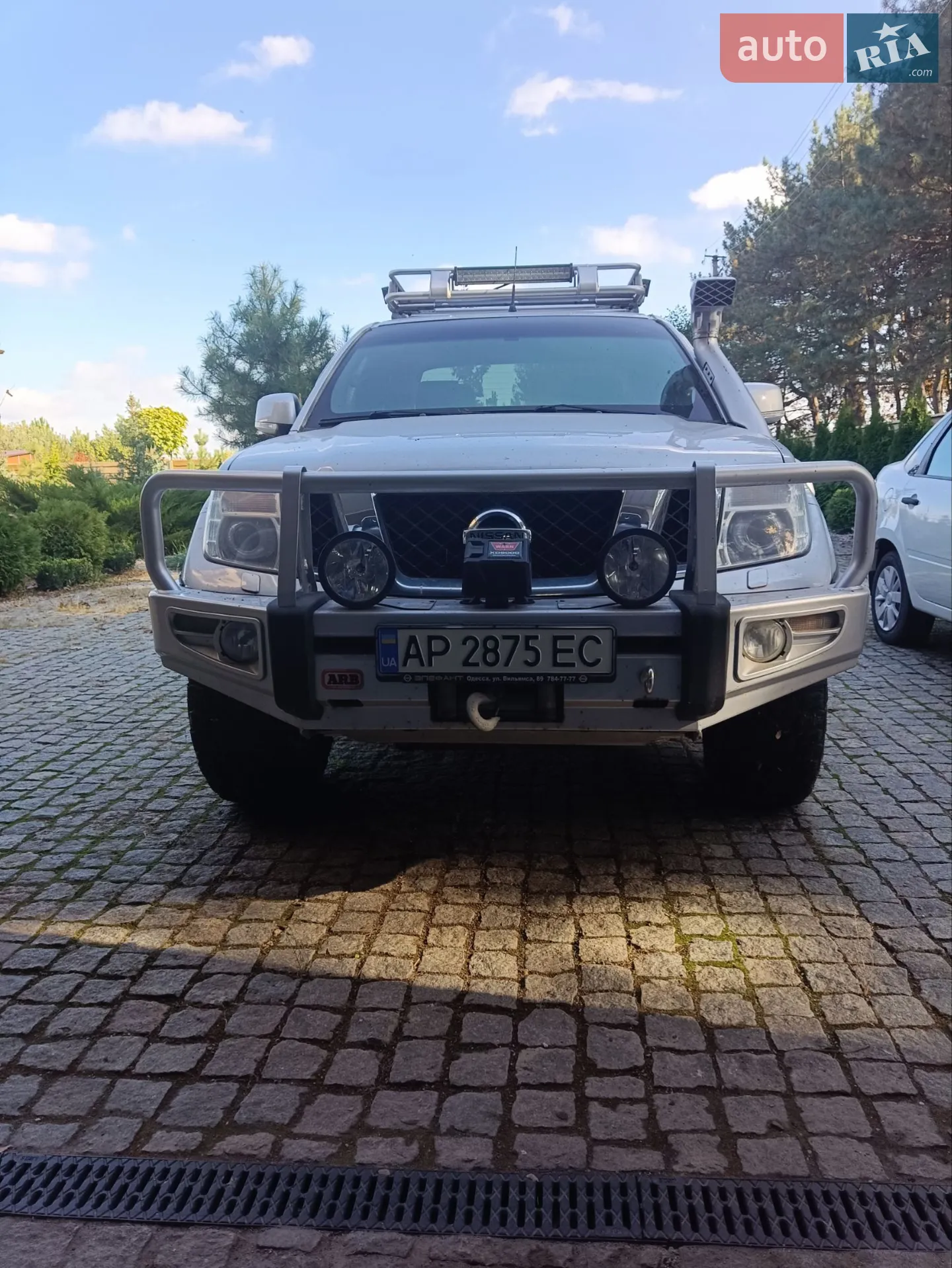 2011 Nissan Navara (Frontier) - фото 1